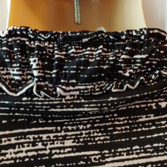 Rickis bolero 4/$20 - Picture 3 of 3